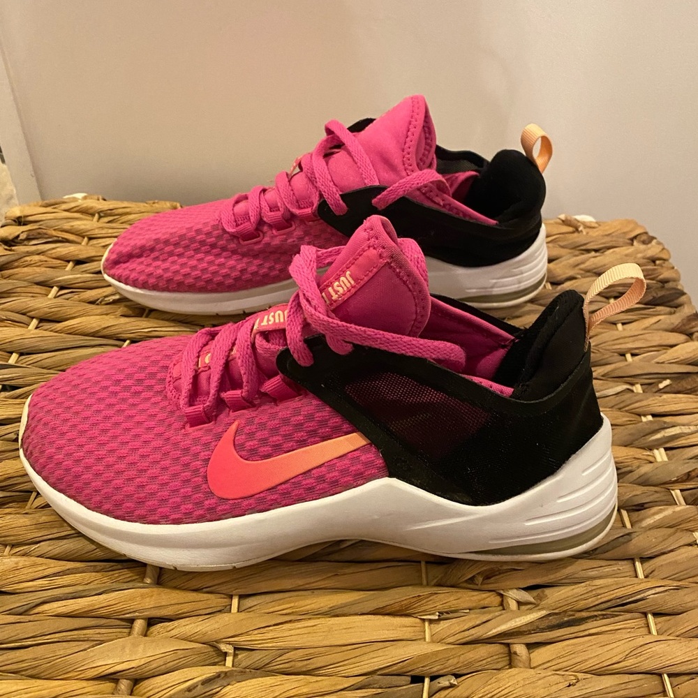 Nike women’s air max Bella - Picture 3 of 6
